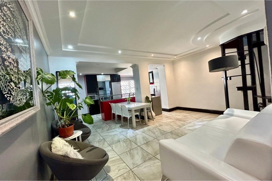 3 Bedroom Property for Sale in Salt River Western Cape